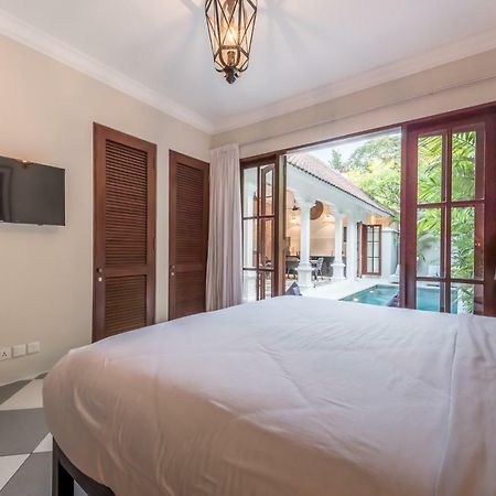 Central 3 Bedroom Villa Close To Seminyak Beach מראה חיצוני תמונה